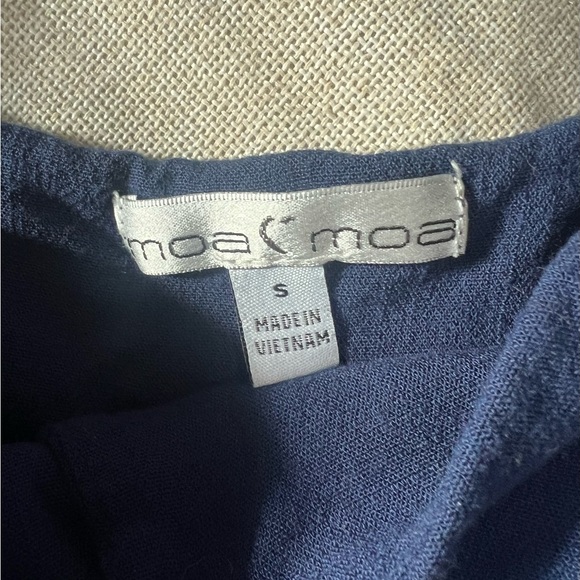 Navy Blue Cropped Structured Button Up Moa Moa Small Shirt - Picture 3 of 4